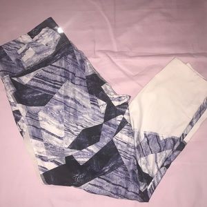 Marika workout leggings